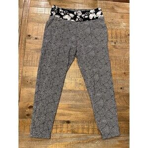 Lululemon Departure Plush Petal Floral Size 4 Black White Jogger